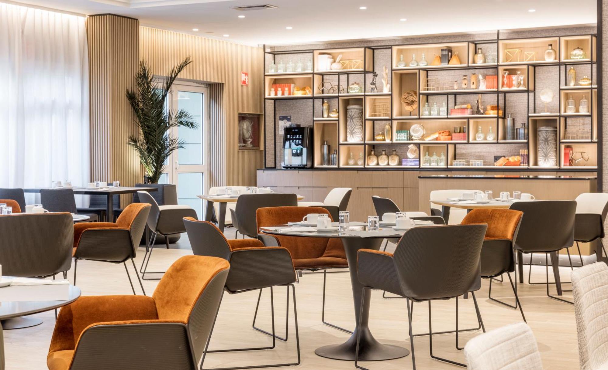 סן חואן דה אזנלפארצ'ה Ilunion Alcora Sevilla מראה חיצוני תמונה Breakfast buffet